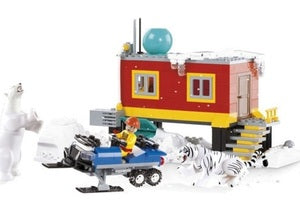 Arctic Base Wild Story 2 - Cobi
