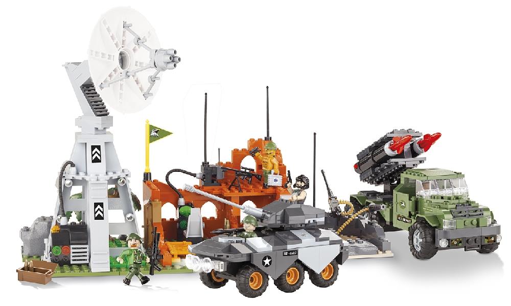 Jungle Military Base - Cobi Small Army