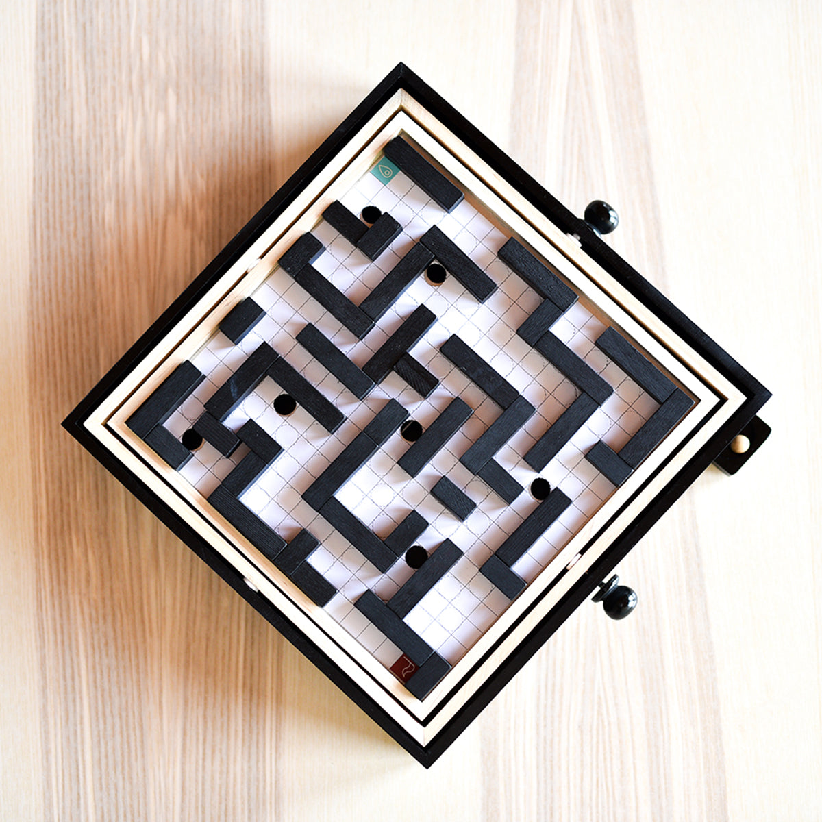 MAZE: A DIY Virtual Reality Adventure