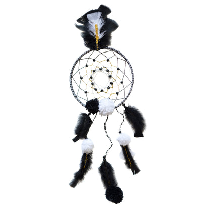 Make Your Own Black and White Dream Catcher