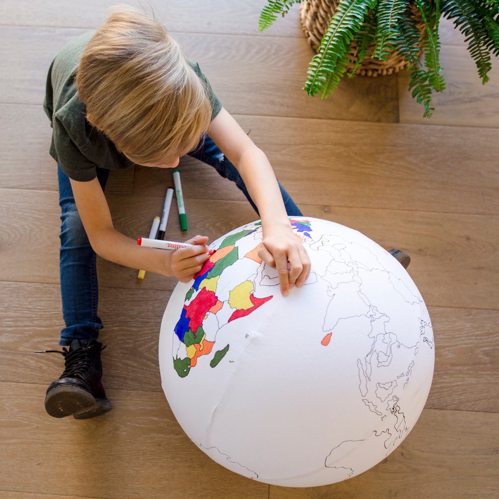 Color the Earth Inflatable Ball